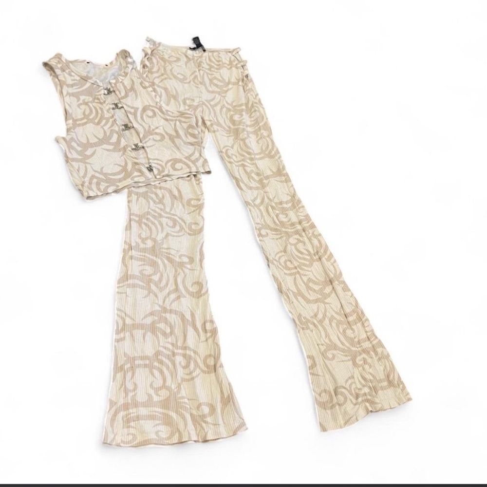 Forever 21 Beige Swirl Print Ribbed Flare Pants and Tank Set - Women
